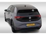 Volkswagen ID.3 First Plus 58 kWh Navigatie / Camera / Stoelverwarming / Keyless / 19"LM Velgen / Parkeersensoren