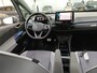 Volkswagen ID.3 First Plus 58 kWh Navigatie / Camera / Stoelverwarming / Keyless / 19"LM Velgen / Parkeersensoren