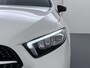 Mercedes-Benz A-klasse 250 e AMG Business Solution | Smartphone Integratie | Dodehoek Assistent | Night Pakket | Stoelverwarming voor | Augmented Reality | DAB+ Radio