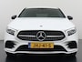 Mercedes-Benz A-klasse 250 e AMG Business Solution | Smartphoen Integratie | Dodehoek Assistent | Night Pakket | Stoelverwarming voor | Augmented Reality | DAB+ Radio