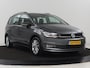Volkswagen Touran 1.2 TSI Highline | 7-persoons | Cruise Control | Trekhaak | Carplay | Climate Control | PDC | Bleutooth