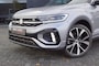 Volkswagen T-Roc 1.5 TSI DSG R-Line 150pk / Trekhaak wegklb./Panodak/ Navi Pro/ IQ LED/19 Inch LM/Camera