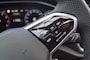 Volkswagen T-Roc 1.5 TSI DSG R-Line 150pk / Trekhaak wegklb./Panodak/ Navi Pro/ IQ LED/19 Inch LM/Camera