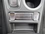 Hyundai Kona Electric EV Comfort Smart 39 kWh Automaat / Apple Carplay Android Auto / Allseason banden / Stuur-, en Stoelverwarming / Facelift / 3 fase Laden / Bluelink Navigatie / Dealer Onderhouden / Adaptief CC / WLTP bereik 305 km Stad 335 km / Keyless Entry/Start /
