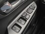 Hyundai Kona Electric EV Comfort Smart 39 kWh Automaat / Apple Carplay Android Auto / Allseason banden / Stuur-, en Stoelverwarming / Facelift / 3 fase Laden / Bluelink Navigatie / Dealer Onderhouden / Adaptief CC / WLTP bereik 305 km Stad 335 km / Keyless Entry/Start /