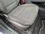 Hyundai Kona Electric EV Comfort Smart 39 kWh Automaat / Apple Carplay Android Auto / Allseason banden / Stuur-, en Stoelverwarming / Facelift / 3 fase Laden / Bluelink Navigatie / Dealer Onderhouden / Adaptief CC / WLTP bereik 305 km Stad 335 km / Keyless Entry/Start /