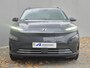 Hyundai Kona Electric EV Comfort Smart 39 kWh Automaat / Apple Carplay Android Auto / Allseason banden / Stuur-, en Stoelverwarming / Facelift / 3 fase Laden / Bluelink Navigatie / Dealer Onderhouden / Adaptief CC / WLTP bereik 305 km Stad 335 km / Keyless Entry/Start /