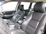 Volvo V70 2.4 Comfort Line RIJDT SUPER! LEER! NAVI! CLIMA! LM VELGEN! TREKHAAK!