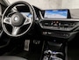 BMW 1-Serie 118i M Sport Automaat (APPLE CARPLAY, M PAKKET, STUUR/STOELVERWARMING, SFEERVERLICHTING, SPORTSTOELEN, GETINT GLAS, CRUISE, NIEUWE APK, NIEUWSTAAT)