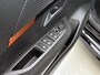 Peugeot e-208 EV Active Pack 50 kWh 136pk | Accu SOH 94,5% | 1e Eigenaar | Navigatie | Climate Control | Cruise Control | Armsteun | DAB+ radio | Parkeersensoren | Keyless start | Elektrisch inklapbare spiegels | Regensensor | Automatisch dimlicht | 16" lichtmetalen velgen |