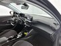 Peugeot e-208 EV Active Pack 50 kWh 136pk | Accu SOH 94,5% | 1e Eigenaar | Navigatie | Climate Control | Cruise Control | Armsteun | DAB+ radio | Parkeersensoren | Keyless start | Elektrisch inklapbare spiegels | Regensensor | Automatisch dimlicht | 16" lichtmetalen velgen |