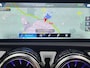 Mercedes-Benz A-klasse 180 Business Solution AMG Night Edition (SFEERVERLICHTING, PANORAMADAK, STOELVERWARMING, WIDESCREEN DASH)