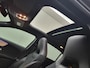 Mercedes-Benz A-klasse 180 Business Solution AMG Night Edition (SFEERVERLICHTING, PANORAMADAK, STOELVERWARMING, WIDESCREEN DASH)