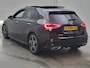 Mercedes-Benz A-klasse 180 Business Solution AMG Night Edition (SFEERVERLICHTING, PANORAMADAK, STOELVERWARMING, WIDESCREEN DASH)