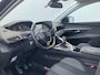 Peugeot 3008 1.2 PureTech Allure Trekhaak Cruise PDC Carplay Digitaal Clima Hoogzitter!