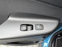 Hyundai Kona Electric EV Premium Sky 64 kWh 3-Fase / SOH 100% / Dealer onderhouden / Facelift model / Schuifkanteldak / Leder / WLTP 484 km / Warmtepomp / Stoelventilatie en verwarming / HUD / Apple Carplay of Android auto / Led koplampen
