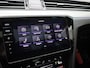 Volkswagen Passat Variant 1.4 TSI PHEV GTE Business | Panoramadak | Trekhaak | Camera | Stoelverwarming |