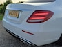 Mercedes-Benz E-klasse 200 Premium Prachtige auto!/Sfeerverlichting/Camera/