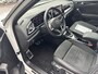 Volkswagen T-Roc 1.5 TSI 150pk R-Line DSG Automaat Cockpit Pro / Panoramadak / Led Matrix / 19"LM Velgen / App-Connect / Camera Navigatie / Ergo Active bestuurdersstoel / Achterklep electrisch /