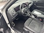 Volkswagen T-Roc 1.5 TSI 150pk R-Line DSG Automaat Cockpit Pro / Panoramadak / Led Matrix / 19"LM Velgen / App-Connect / Camera Navigatie / Ergo Active bestuurdersstoel / Achterklep electrisch /