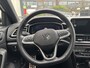 Volkswagen T-Roc 1.5 TSI 150pk R-Line DSG Automaat Cockpit Pro / Panoramadak / Led Matrix / 19"LM Velgen / App-Connect / Camera Navigatie / Ergo Active bestuurdersstoel / Achterklep electrisch /