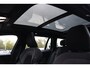 Volvo V60 2.0 T6 Plug-in hybrid AWD Plus Dark | Adaptive Cruise Control | Elektr. bedienbaar schuif-\-kanteldak | 360 Camera | Stoelverwarming voor + achter | Verwarmd stuurwiel | Elektr. verwarmde voorruit | Trekhaak | Harman kardon audio | Elektr. verstelbare voorstoelen incl. geheugen | Sportstoelen | 18" velgen |