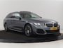 BMW 5-Serie Touring 520e Bns Edit.+ | Panoramadak | Leder | Elektrische stoelen | Stoel & Stuurverwarming | Adaptive Cruise | Elektrische Trekhaak