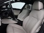 BMW 5-Serie Touring 520e Bns Edit.+ | Panoramadak | Leder | Elektrische stoelen | Stoel & Stuurverwarming | Adaptive Cruise | Elektrische Trekhaak