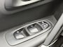 Renault Kadjar 1.5 dCi Intens | NAP | Trekhaak | 100% dlr onderhouden | Navigatie | DAB | Climate Control | Parkeersensoren | Cruise Control | Lichtmetaal |