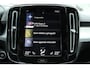 Volvo XC40 1.5 T3 Business Pro | Thunder Grey metallic | Lichtmetalen Velgen 5-Spaaks 18" | Trekhaak Uitklapbaar | Cruise Control Adaptief |Electronic Climate Controle | Voorstoelen + Stuurwiel Verwarmend | Navigatiesysteem Full Map + Hard Disk | Park Assist achter | Rijstrooksensor Met Correctie | Uitwijk Assistent | Apple Carplay/Android Auto