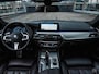 BMW 5-Serie 530i High Executive M Sport Schuifdak Harman Kardon HUD Driving Assistant Plus Rondomzicht Camera Carbon Apple CarPlay