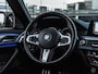 BMW 5-Serie 530i High Executive M Sport Schuifdak Harman Kardon HUD Driving Assistant Plus Rondomzicht Camera Carbon Apple CarPlay