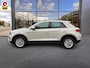 Volkswagen T-Roc 1.5 TSI Life Business | Trekhaak | Navi | Stoelverwarming | Crui