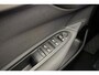 Citroën C4 1.2 PureTech Exclusive 130 PK | Handgeschakeld | Navigatie | Parkeersensor | Climate Control | Radio | Unieke KM stand | 1550 kg Trekgewicht |