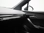 MG 4 MG4 64 kWh Luxury | 360 CAMERA | APPLE CARPLAY / ANDRIOD AUTO | NAVIGATIE | HALF STOF-LEDEREN BEKLEDING
