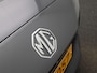 MG 4 MG4 64 kWh Luxury | 360 CAMERA | APPLE CARPLAY / ANDRIOD AUTO | NAVIGATIE | HALF STOF-LEDEREN BEKLEDING