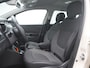Renault Captur TCe 90 Dynamique - RIJKLAARPRIJS - All Seasonbanden - Afneembare Trekhaak - Achteruitrijcamera - Cruise Control