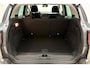 Citroën C3 Aircross 1.2 PureTech Plus 110 Pk | Grip control | Climate control | Dakrails | Extra getint glas | Keyless | Cruise control | DAB Radio