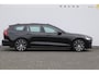 Volvo V60 T6 350PK Automaat AWD Plus Dark / Adaptive cruise control / Elektrische stoelen / Harman Kardon audio / Trekhaak / Pilot assist / BLIS / Stoel en stuur verwarming / Elektrische achterklep / Parkeersensoren met 360 camera / Google infotainment