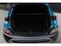 Hyundai Kona 1.6 GDI HEV Fashion Sky 105pk - Schuifdak - Navi - Camera - Blind spot - Climate - Trekhaak - HUD - Rijklaar