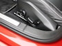 Volvo S60 2.0 T5 Intro Edition | R-Design | Harman Kardon | Leder | Automatisch verstelbaar stoelen | Achteruitrijcamera | Carplay