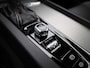 Volvo S60 2.0 T5 Intro Edition | R-Design | Harman Kardon | Leder | Automatisch verstelbaar stoelen | Achteruitrijcamera | Carplay
