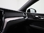 Volvo S60 2.0 T5 Intro Edition | R-Design | Harman Kardon | Leder | Automatisch verstelbaar stoelen | Achteruitrijcamera | Carplay