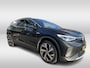 Volkswagen ID.4 First 77 kWh 204pk Navigatie / 20"LM Velgen / Camera / Parkeersensoren / Leder-Alcantara