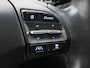 Hyundai Kona Electric EV Fashion 64 kWh 204 Pk | Trekhaak | LED | Head-up | Carplay | Adaptive Cruise | Climate Control | Navigatiesysteem | Camera | 17 Inch