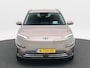 Hyundai Kona Electric EV Fashion 64 kWh 204 Pk | Trekhaak | LED | Head-up | Carplay | Adaptive Cruise | Climate Control | Navigatiesysteem | Camera | 17 Inch