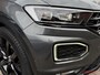 Volkswagen T-Roc 1.5 TSI Sport Business R Pano ACC Camera CarPlay Ambiance