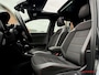 Volkswagen T-Roc 1.5 TSI Sport Business R Pano ACC Camera CarPlay Ambiance