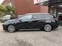 Toyota Corolla Touring Sports 1.8 Hybrid Style // FULL LED // DODEHOEK // NAVI+CARPLAY // ADAPT. CRUISE // KEYLESS // CAMERA+SENSOREN //