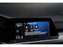 Volkswagen Golf 1.0 TSI 110pk Life Business Navi Clima Stoel/Stuur verwarming Trekhaak Sfeerverlichting ACC CarPlay DAB+ Parkeersensoren